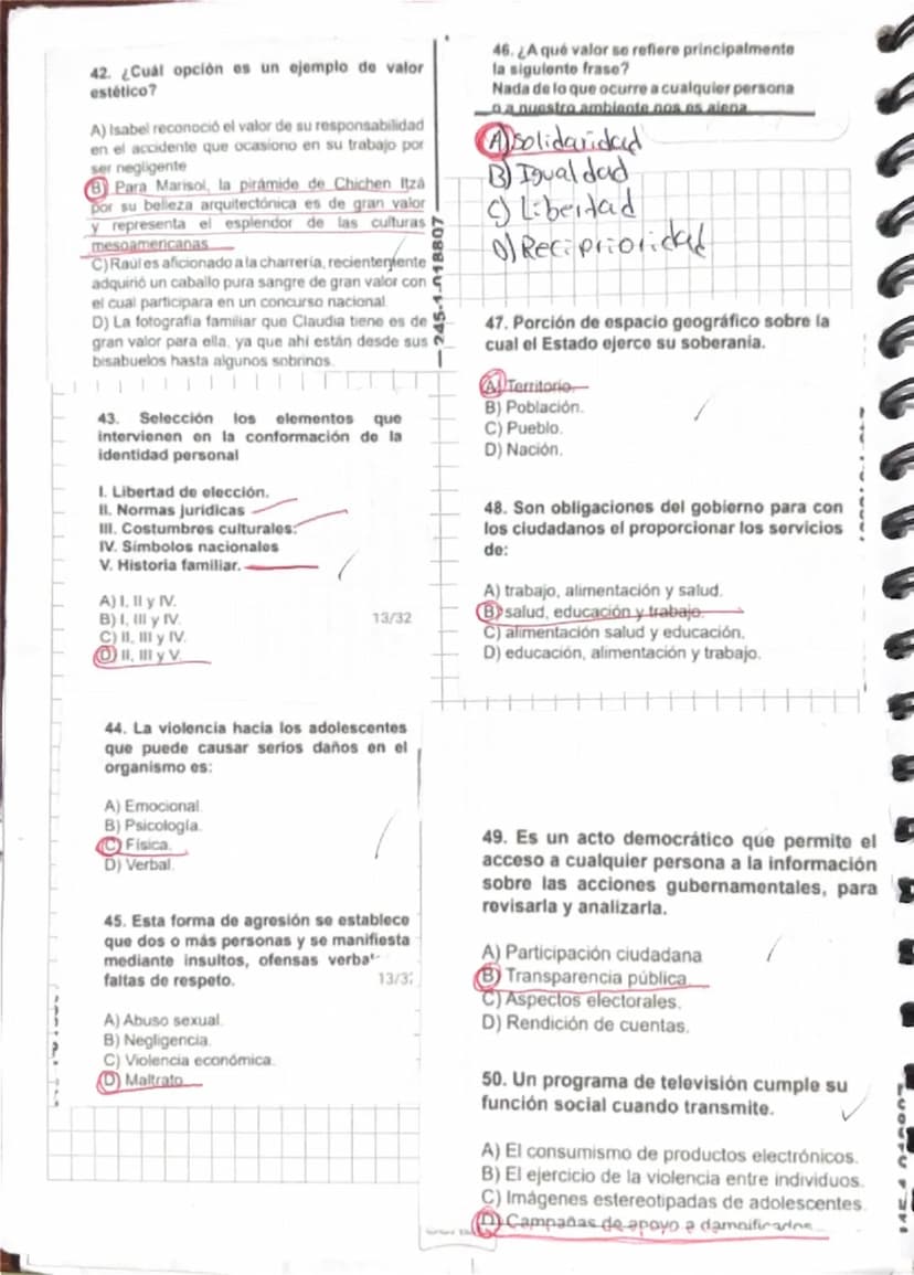 MATEMÁTICAS
1. Se sabe que en una población una de cada
ocho personas es niño. Si en una fiesta de
esa población hay 400 personas. ¿Cuántos
