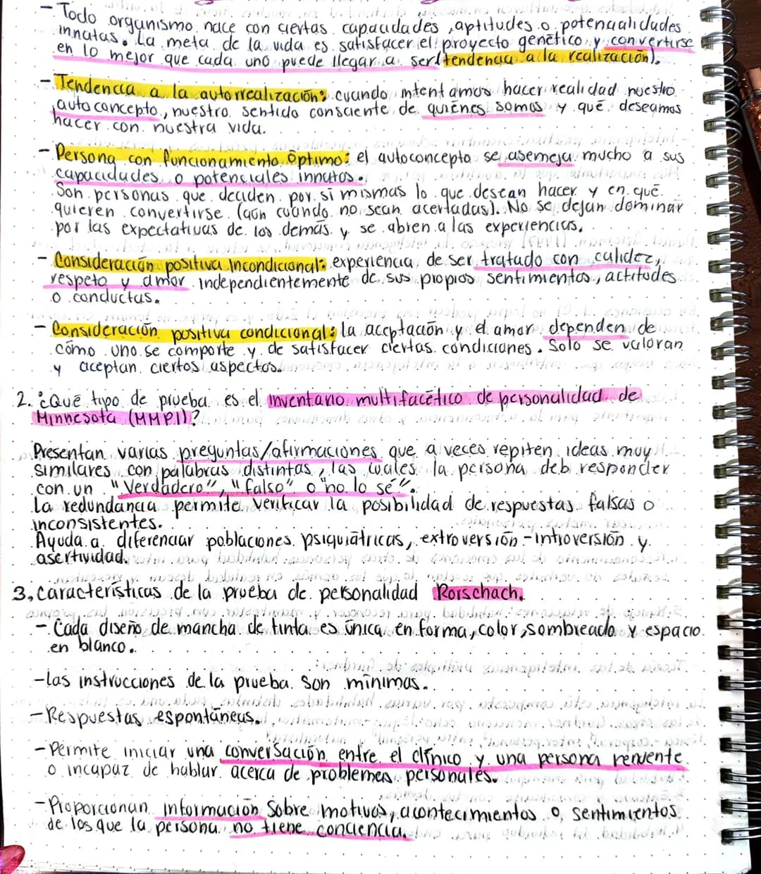 # Guia
de estudio para
el tercer examen
Psicología Social
1. Caracteristicas del individuo cuando esta en la masa segon Freud y Le Bon.
-