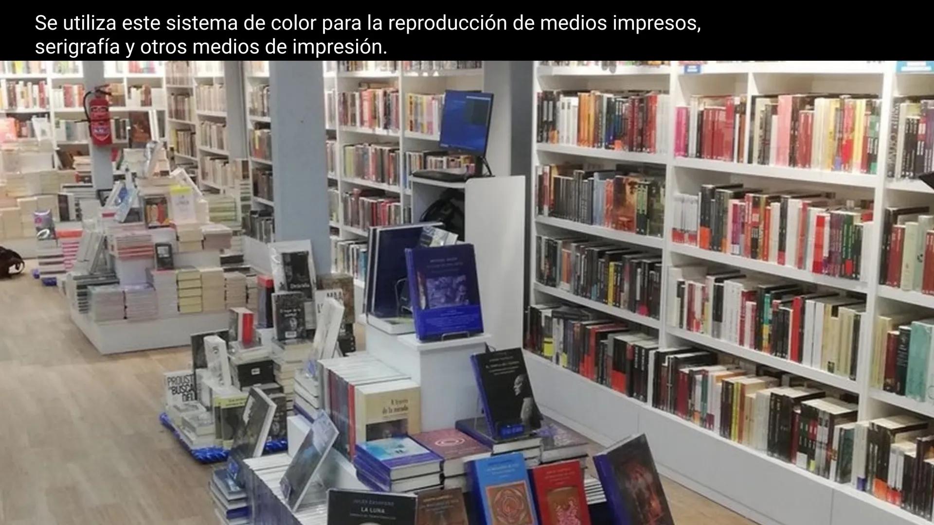 PRIMARIOS SISTEMA DE COLOR
RYB
ANTECEDENTE
DEL CMYK
El primer caso conocido de la
tríada RYB se puede encontrar
en el trabajo de Franciscus