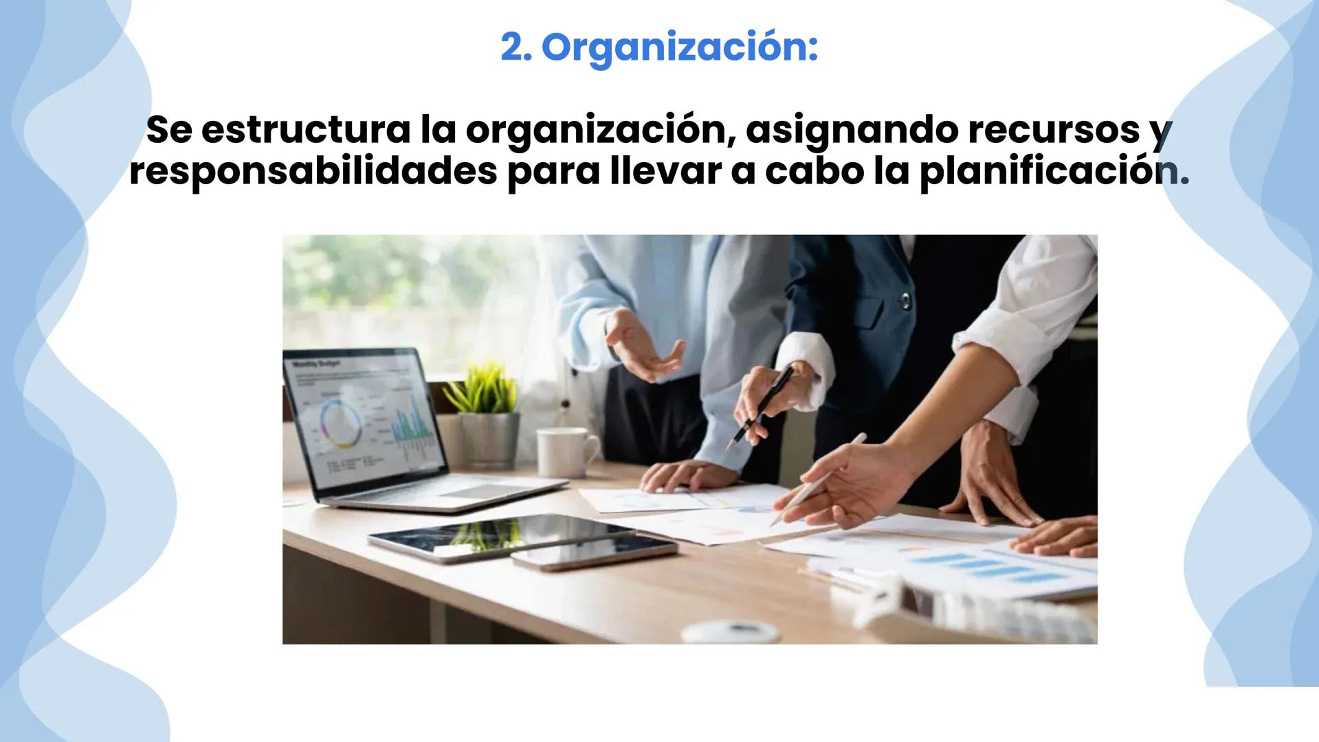 Universidad vizcaya de las americas
# INTRODUCCIÓN
A LA
# ADMINISTRACIÓN
Presentado por: • 1.1 administración como
ciencia.
• 1.2 concep